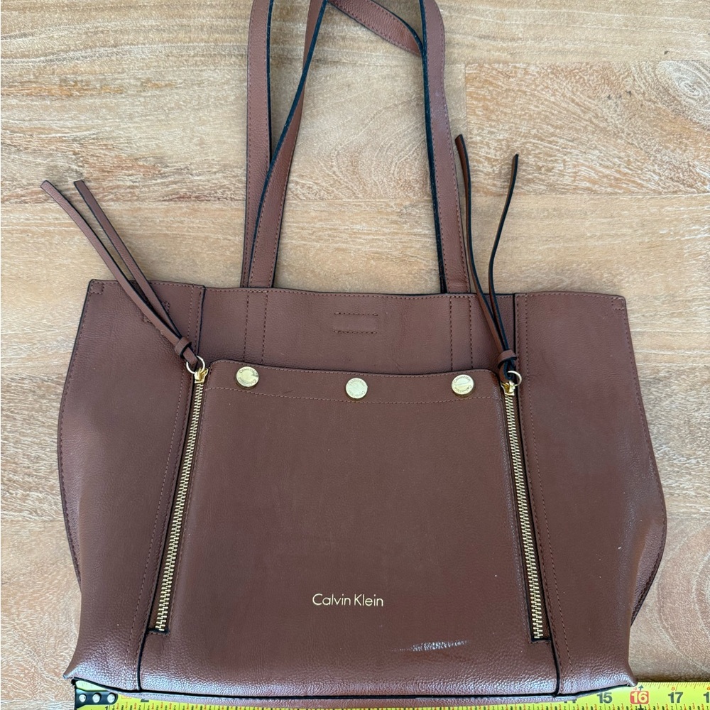 Calvin Klein Tan Leather Purse with Gold Accents